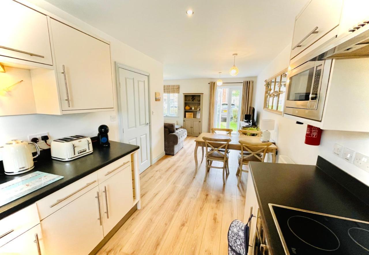 The Bay, Filey, Moonshine Cottage Екстериор снимка